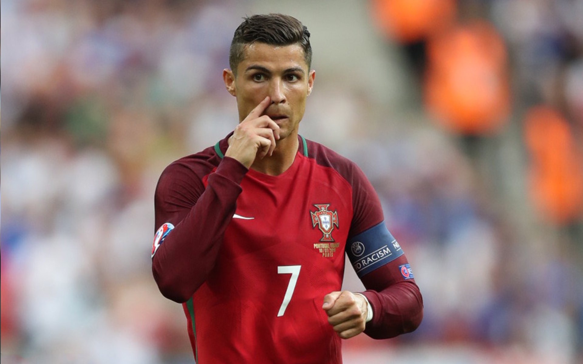 勇士发布球员幕后花絮展示备战日常，勇士入场